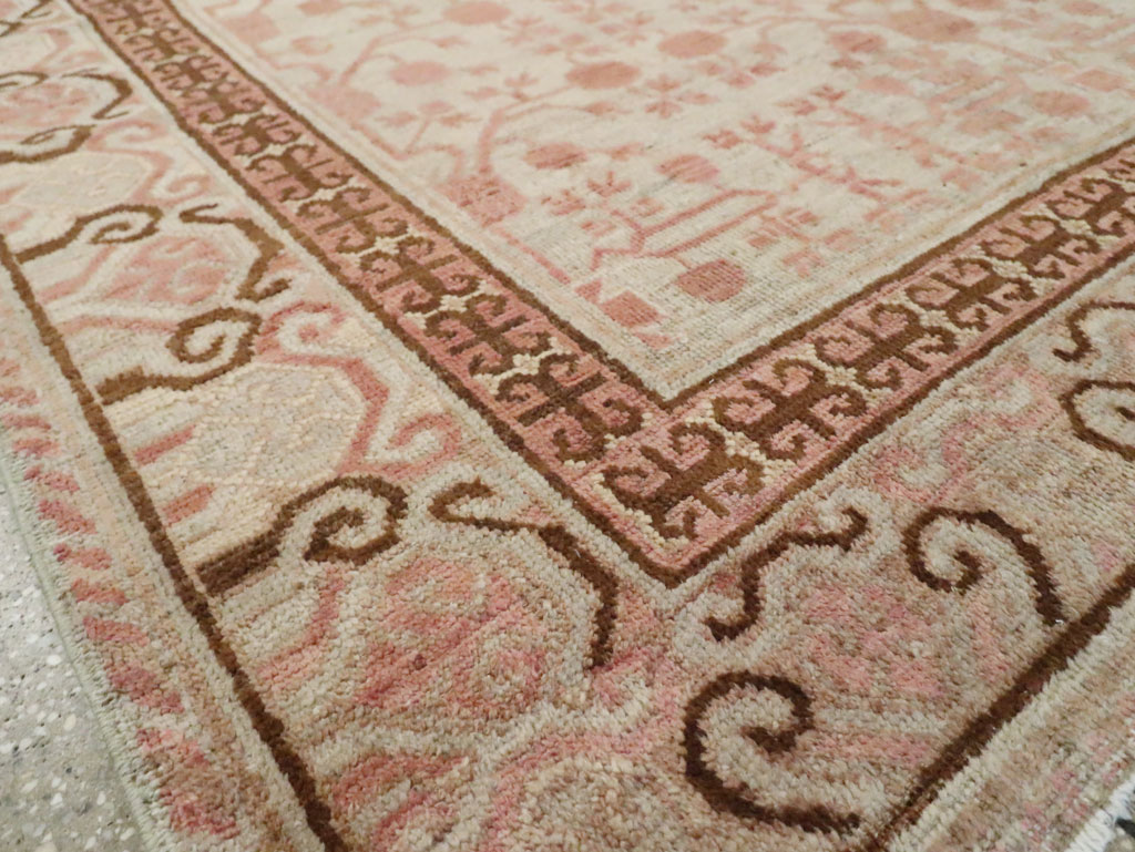 khotan Rug - # 101885