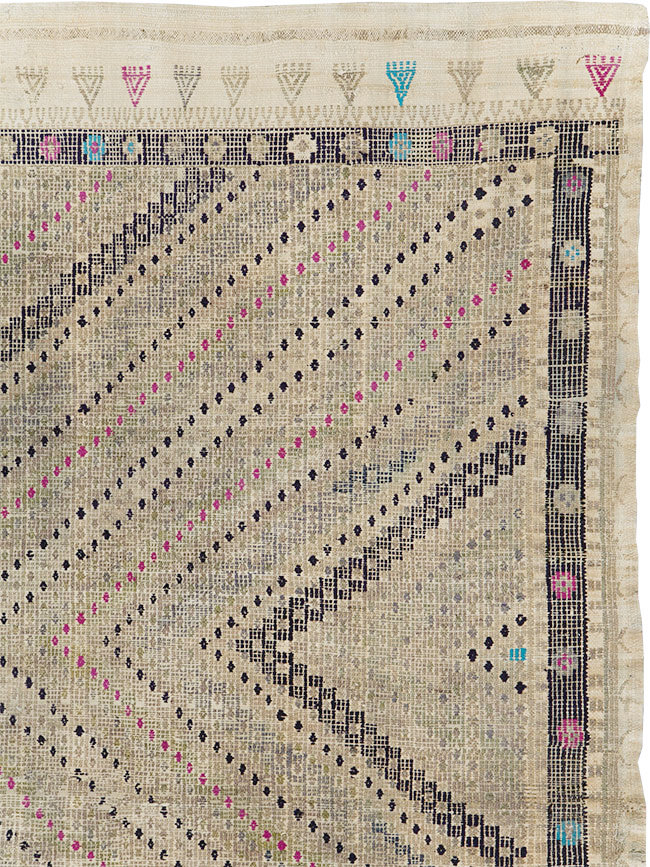 kilim Carpet - # 107376