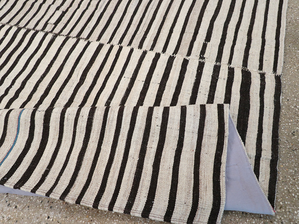 kilim Rug - # 107431
