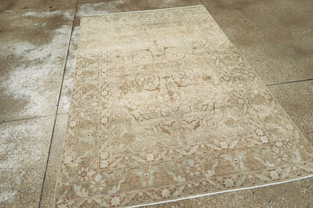 kirman Rug - # 101934