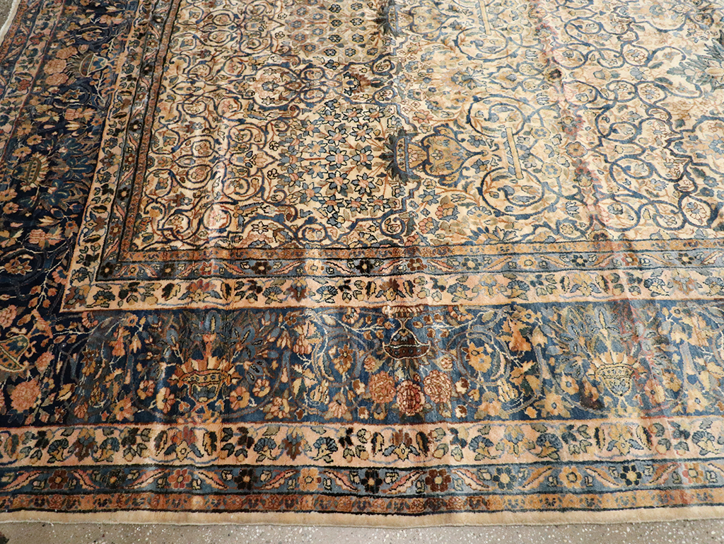 kirman Carpet - # 102013