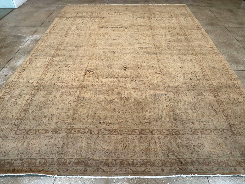 kirman Carpet - # 102051