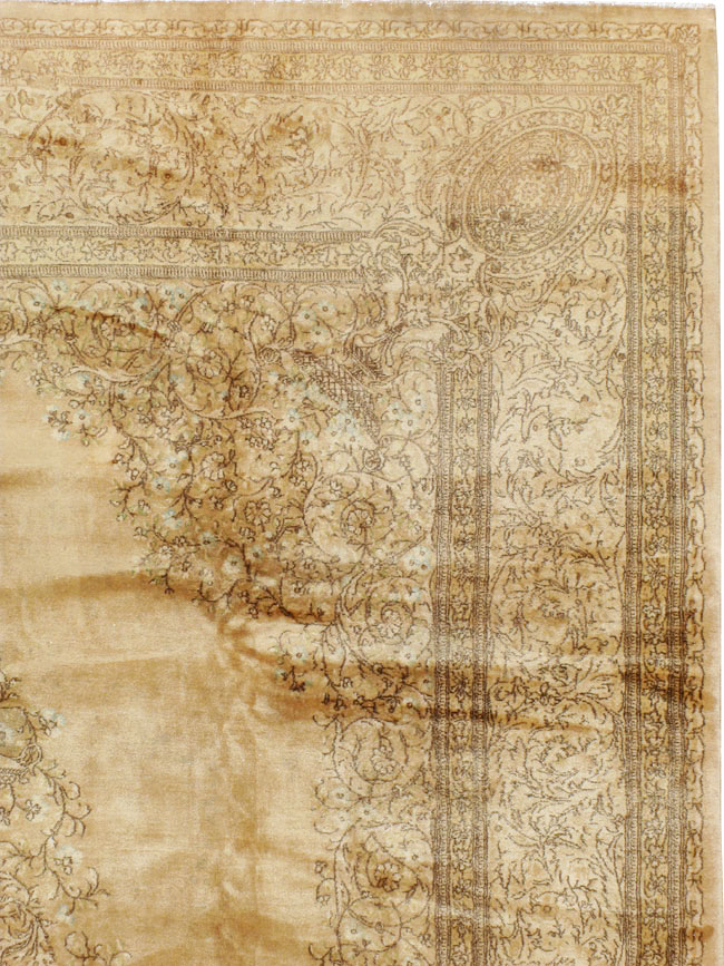 kirman Carpet - # 103975