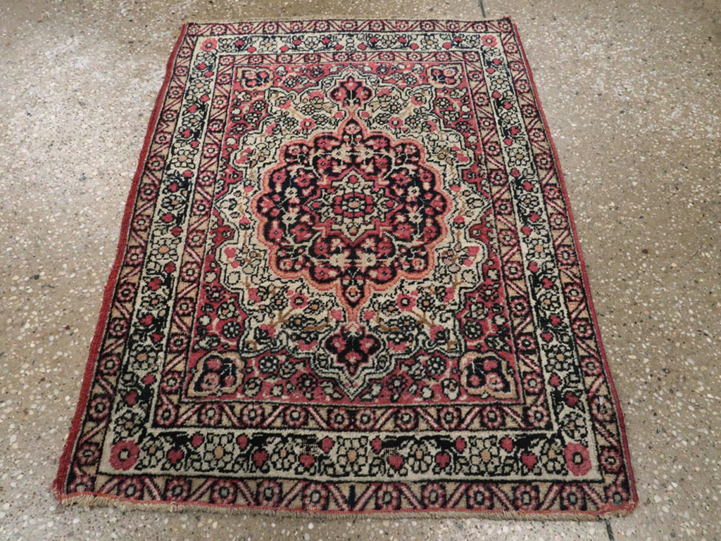 kirman Rug - # 104316