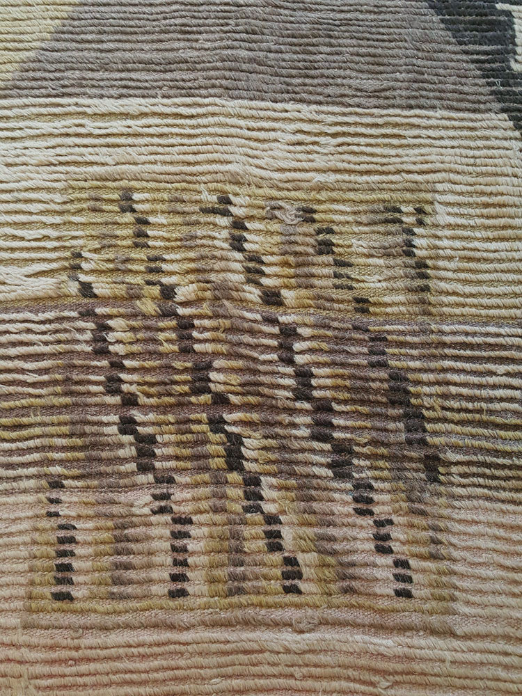 konya Rug - # 100749