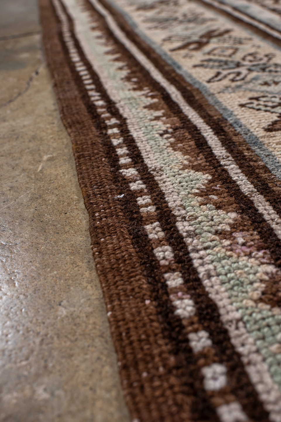 kurd Rug - # 126279