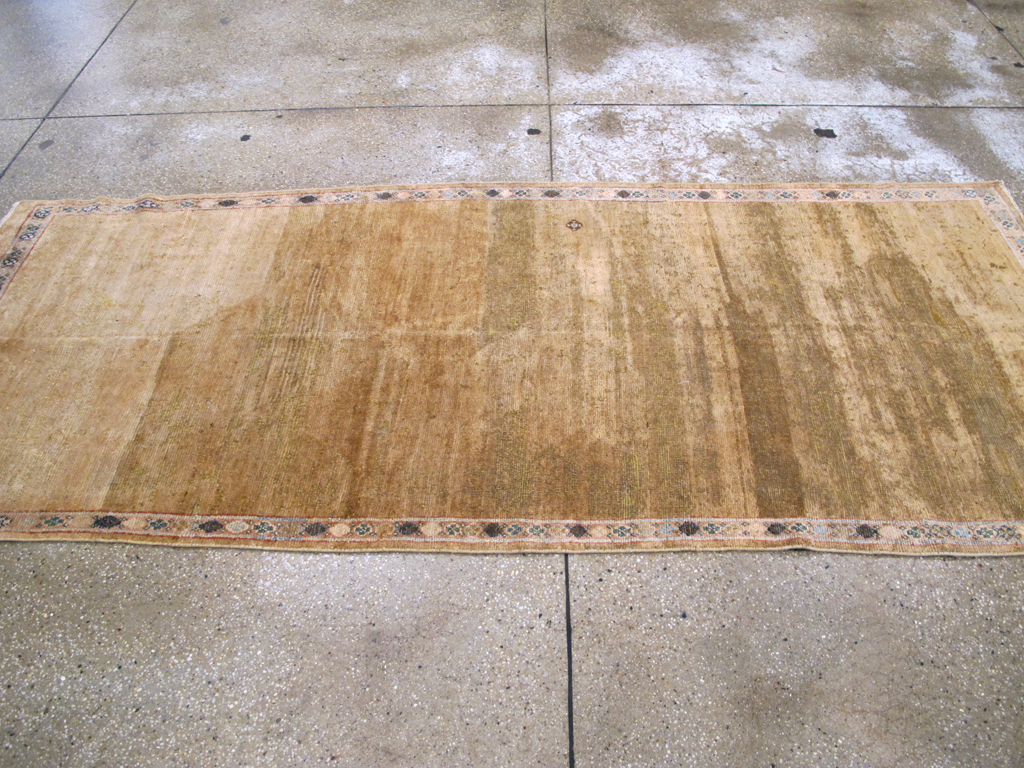 mahal Carpet - # 100755