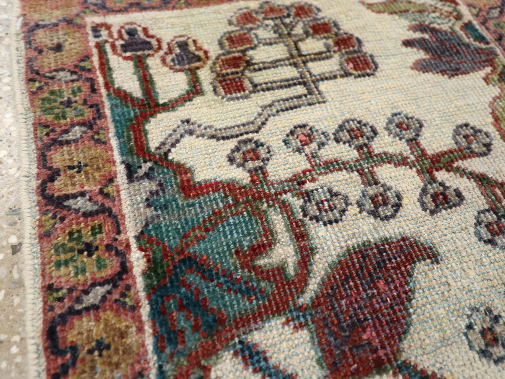 mahal Rug - # 101751