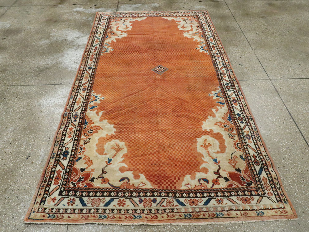 mahal Rug - # 103345