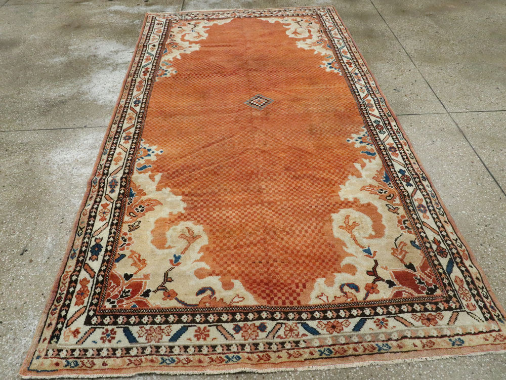 mahal Rug - # 103345