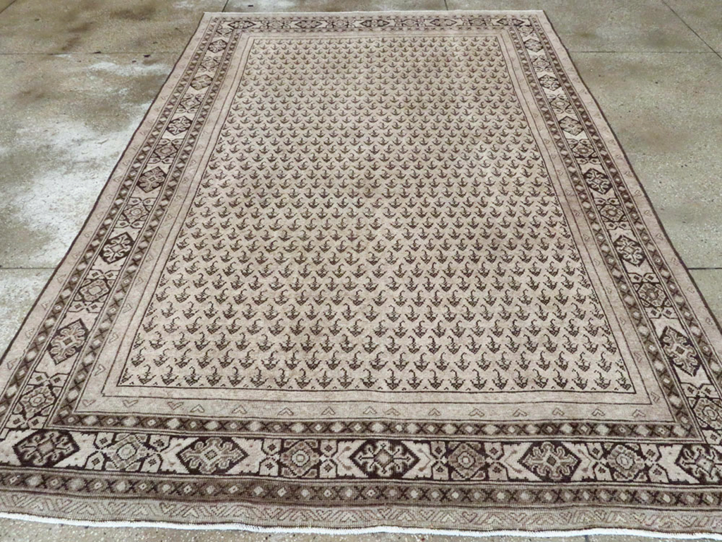 mahal Carpet - # 104188