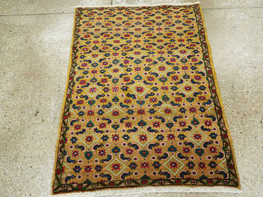 mahal Rug - # 104466