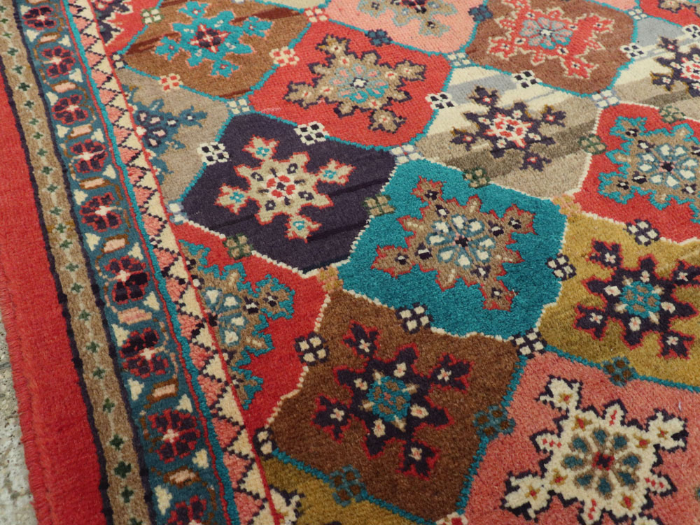 mahal Rug - # 104788