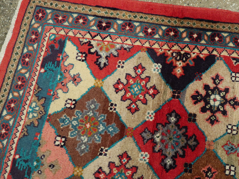mahal Rug - # 104788