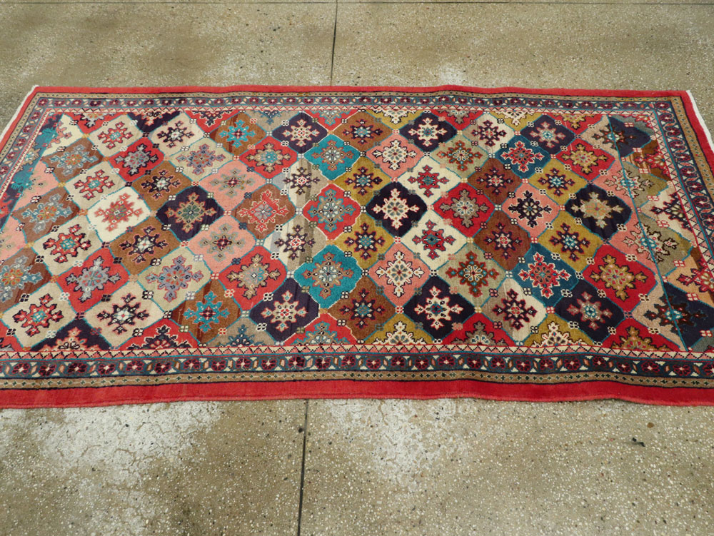 mahal Rug - # 104788