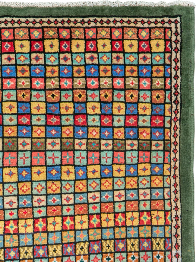 mahal Carpet - # 104906