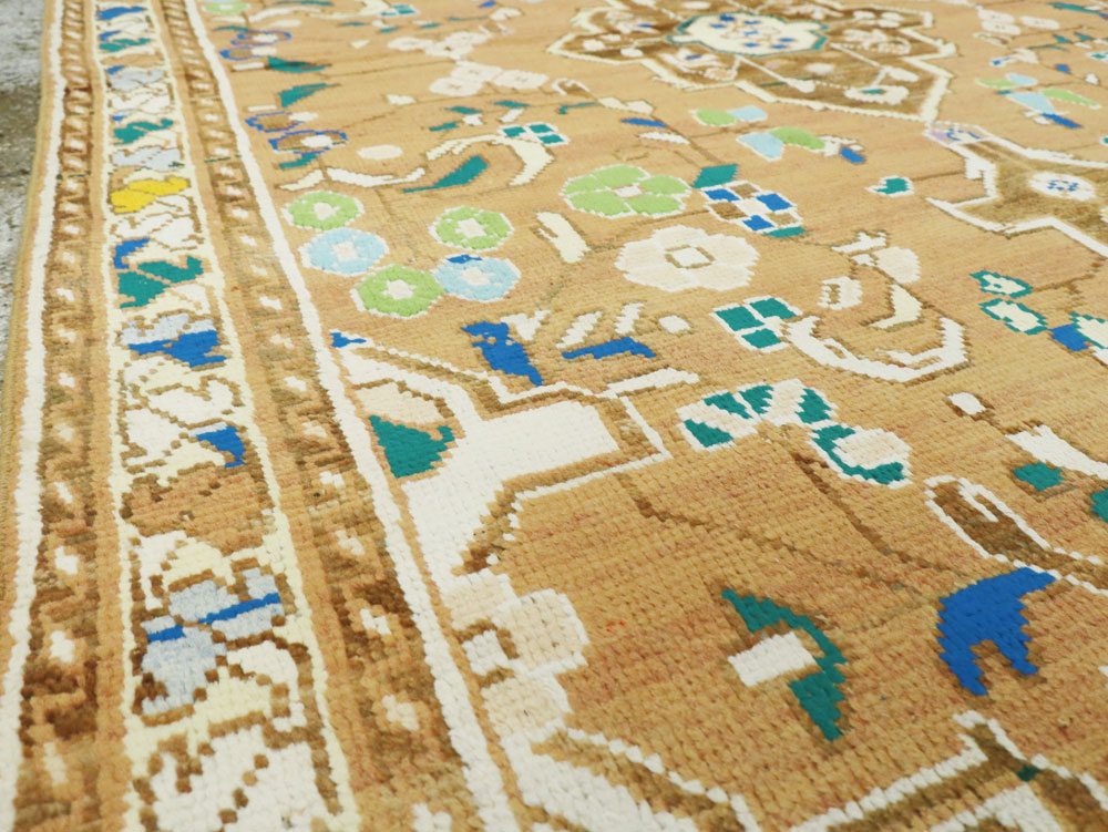 mahal Rug - # 104908