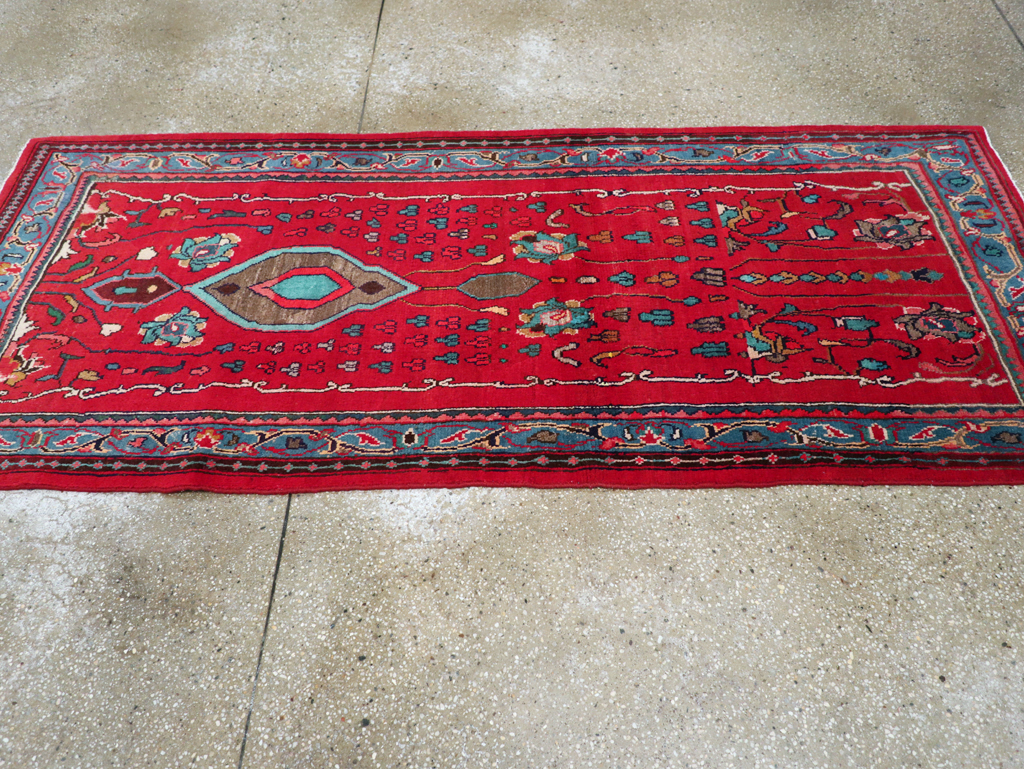 mahal Rug - # 104929