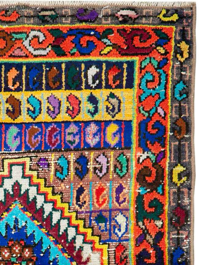 mahal Rug - # 104984