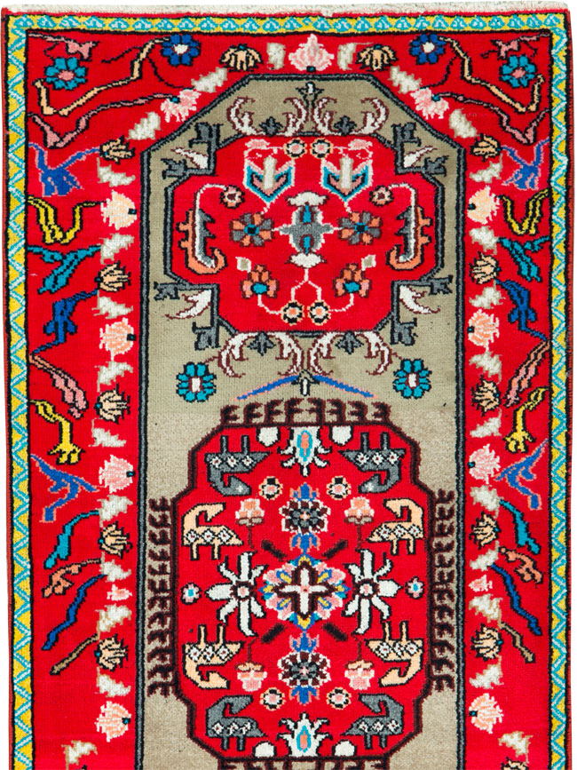 mahal Rug - # 105008