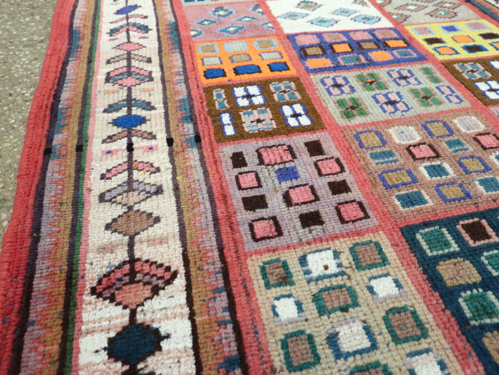 mahal Rug - # 105023