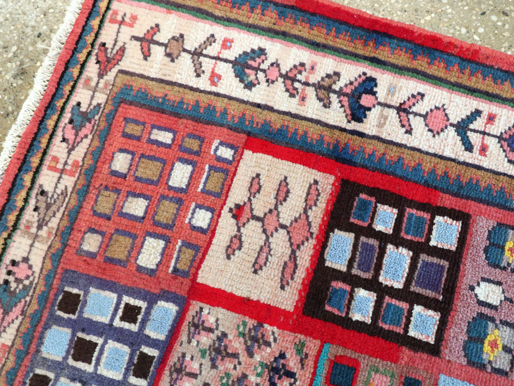 mahal Rug - # 105023