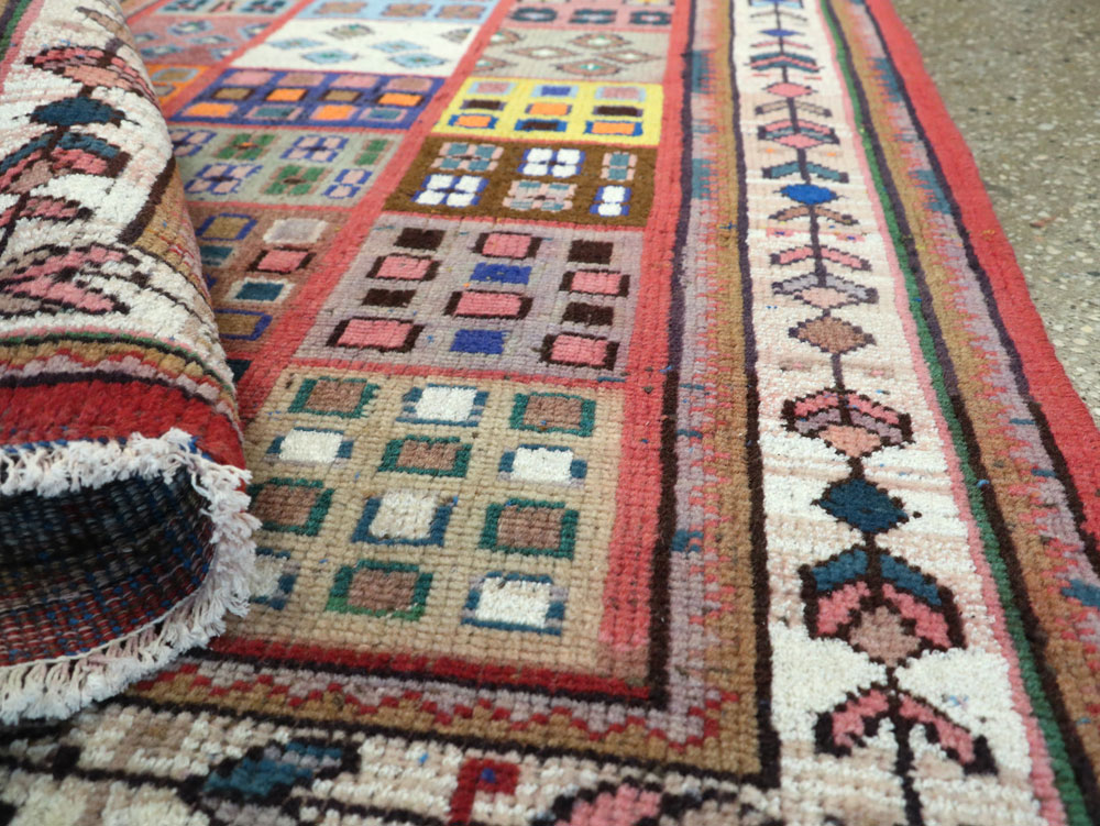 mahal Rug - # 105023
