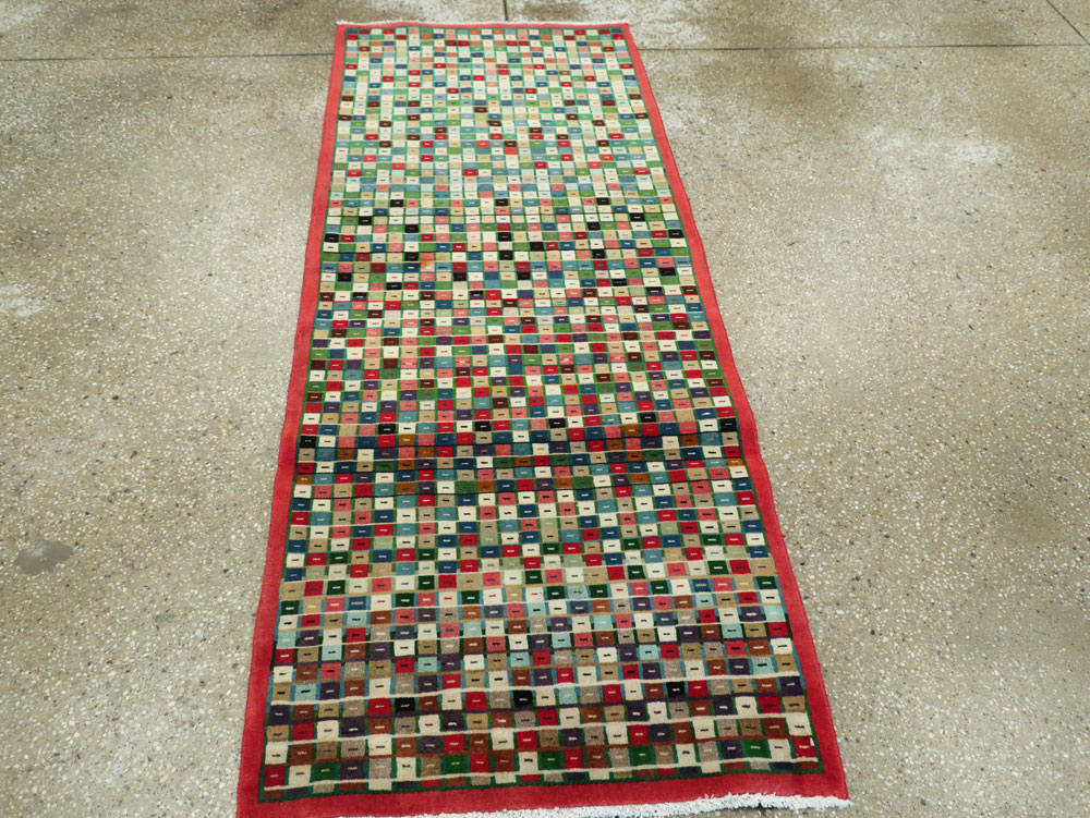 mahal Rug - # 105024