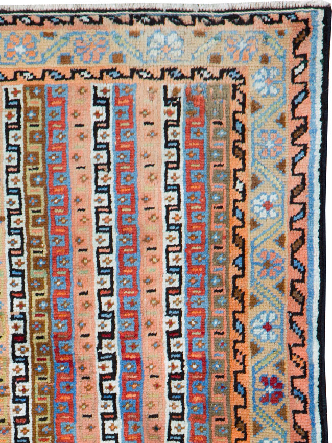 mahal Rug - # 105252