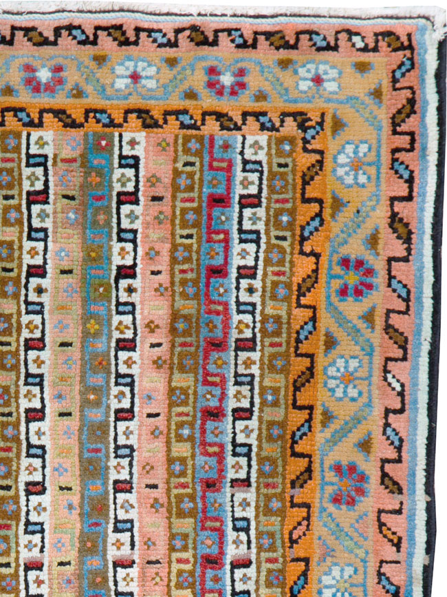 mahal Rug - # 105252