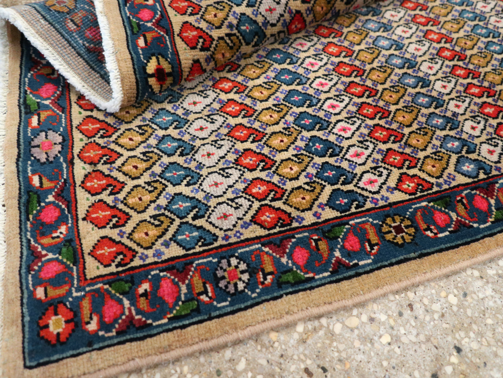 mahal Rug - # 105677