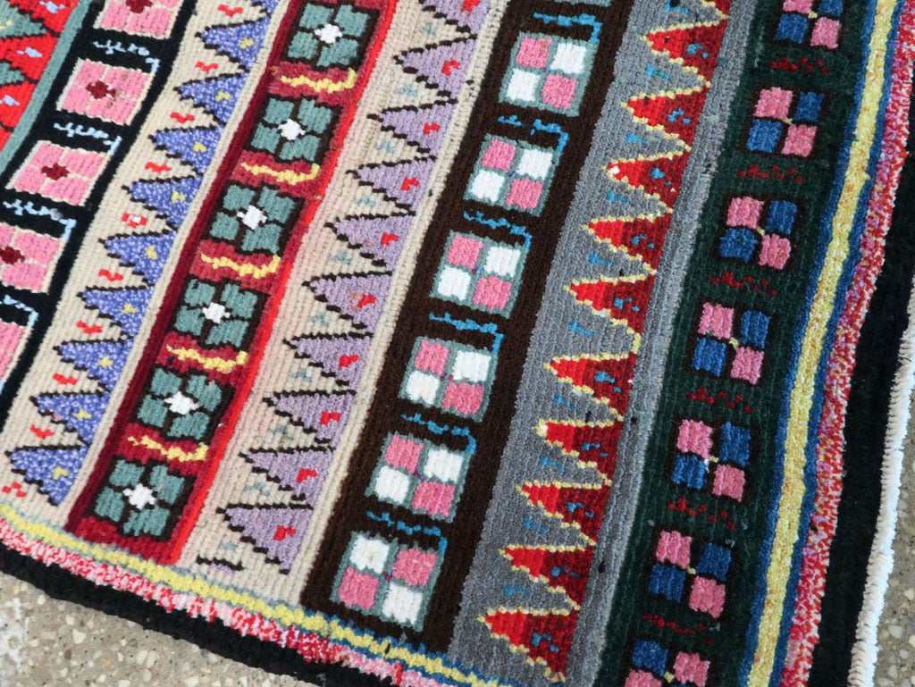 mahal Rug - # 105697