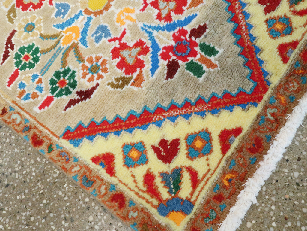 mahal Rug - # 105734