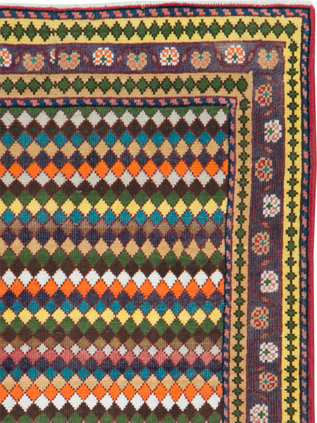mahal Rug - # 105948