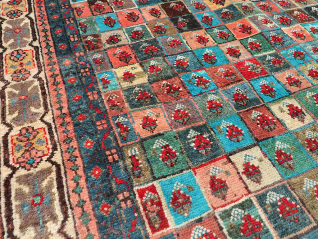 mahal Rug - # 105970