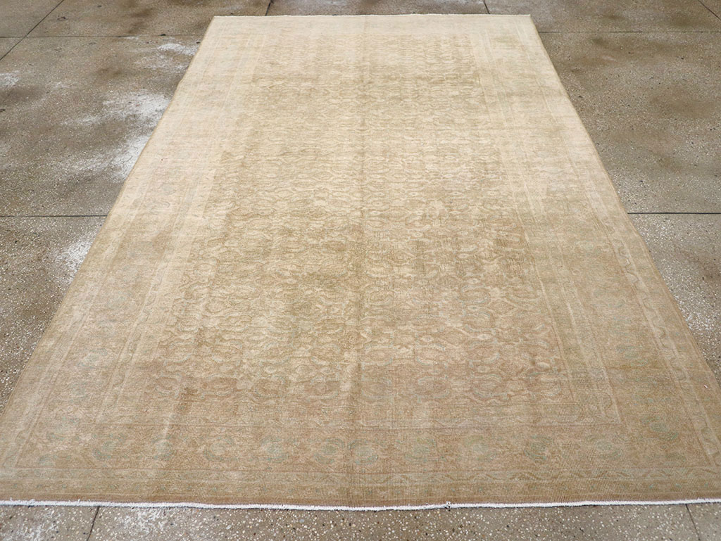 mahal Carpet - # 106990