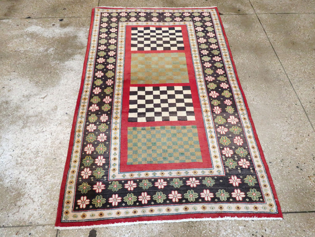 mahal Rug - # 107186