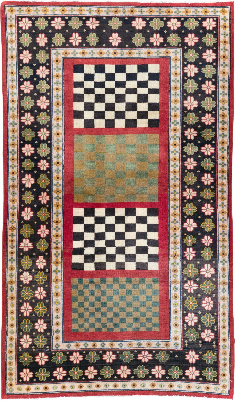 mahal Rug - # 107186