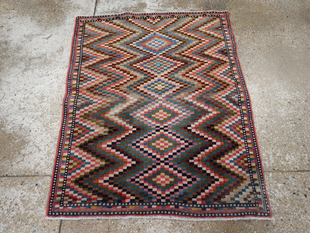 mahal Rug - # 108070