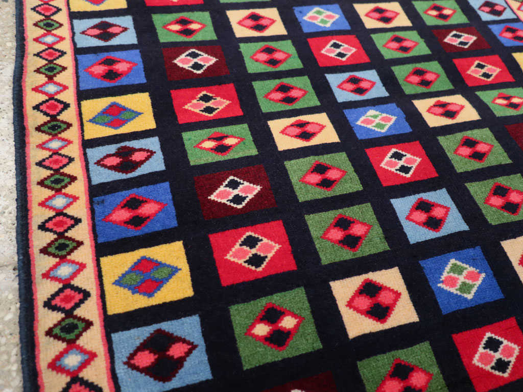 mahal Rug - # 108297