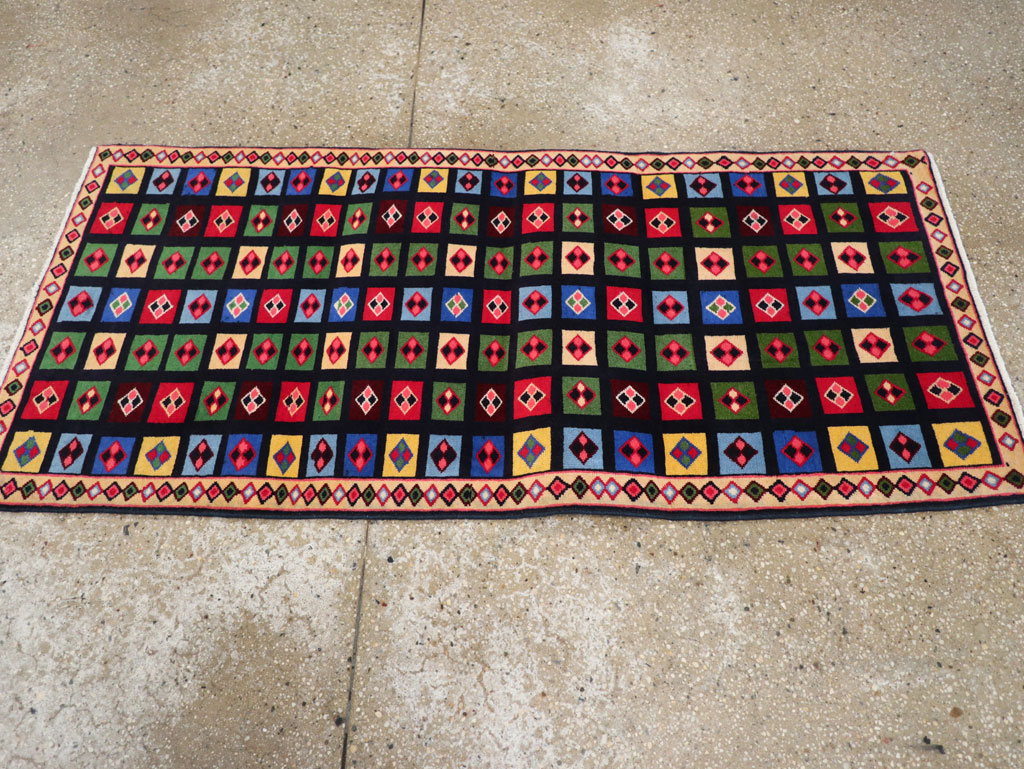 mahal Rug - # 108297