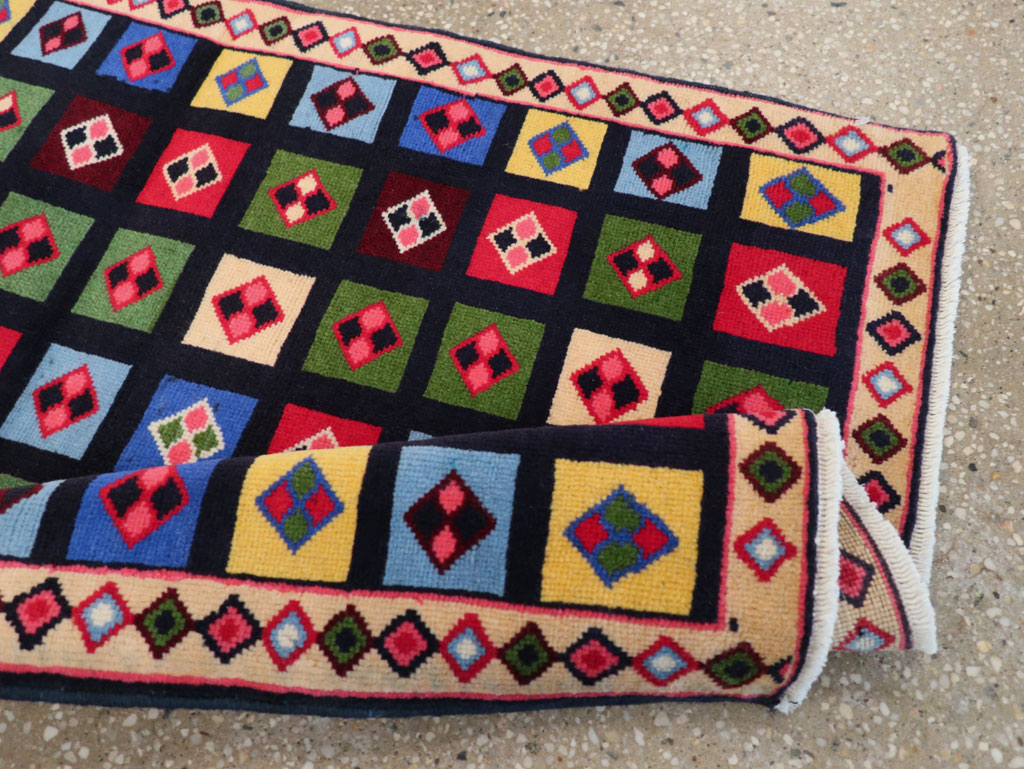 mahal Rug - # 108297