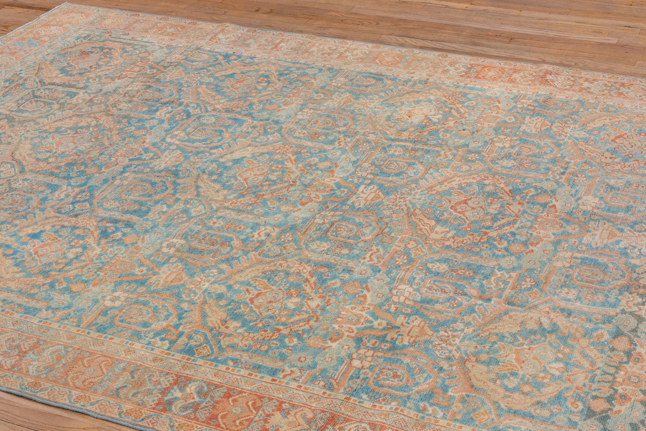 mahal Carpet - # 128735