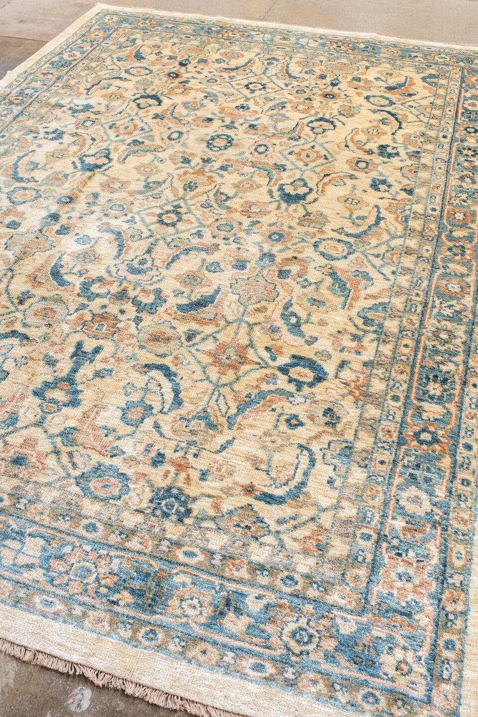 mahal Carpet - # 128936