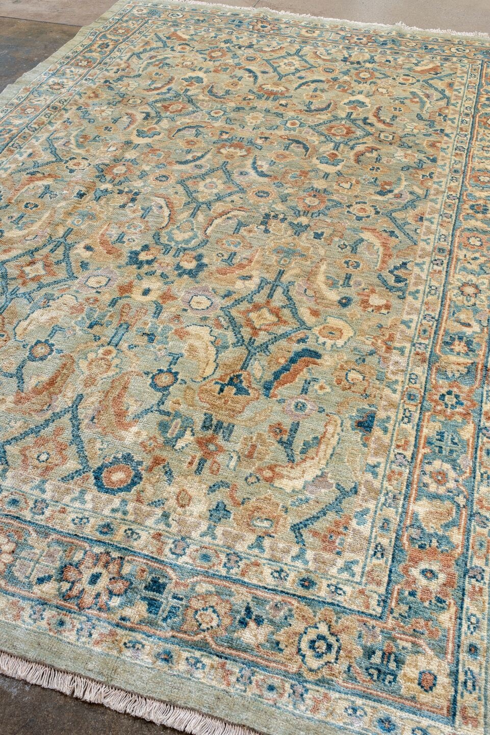 mahal Carpet - # 128990