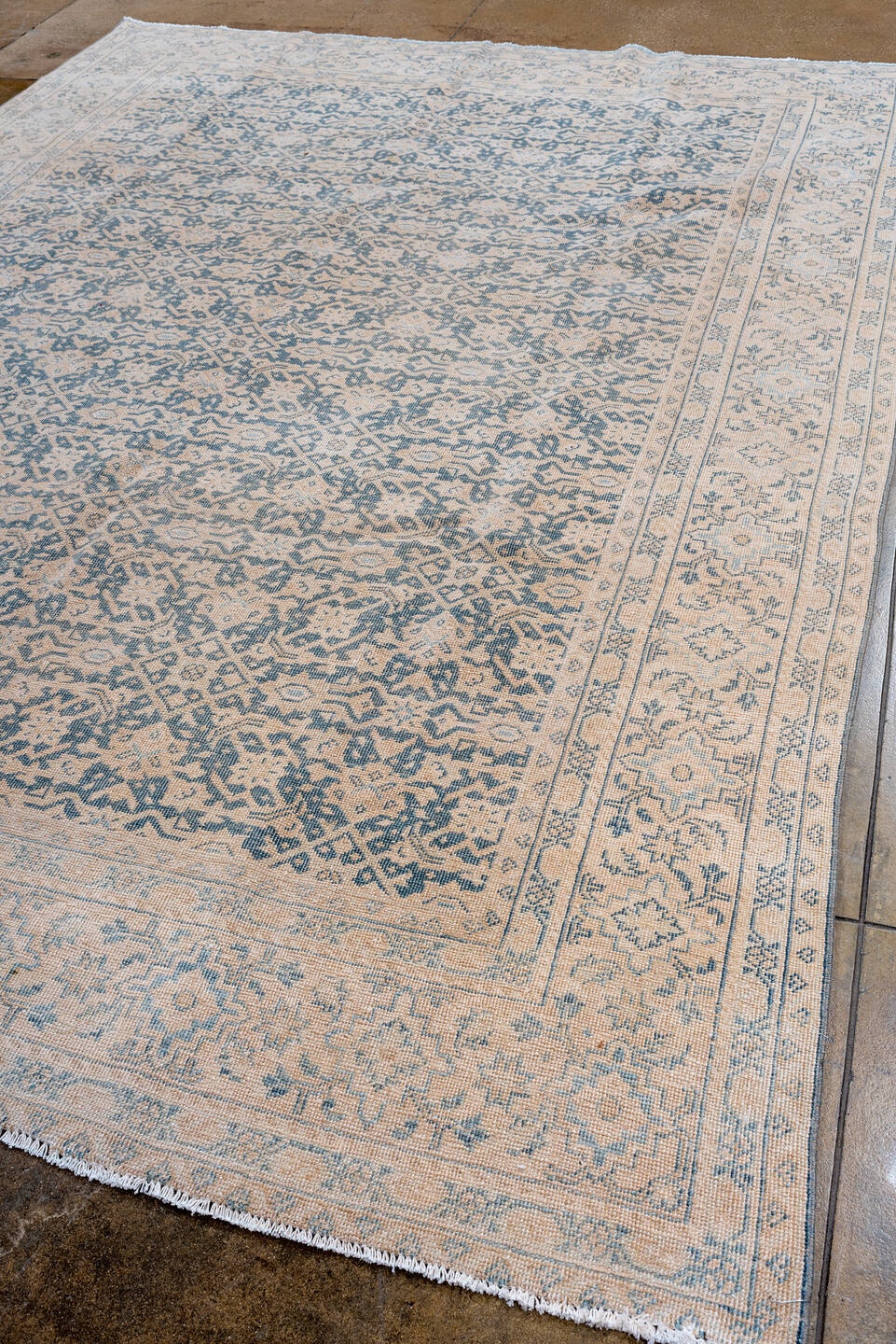 mahal Carpet - # 129191