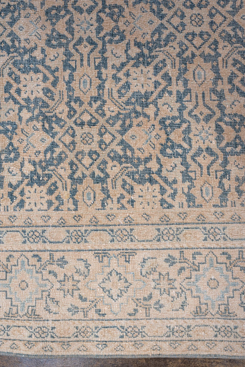 mahal Carpet - # 129191