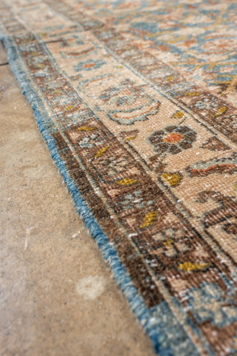 mahal Rug - # 125792