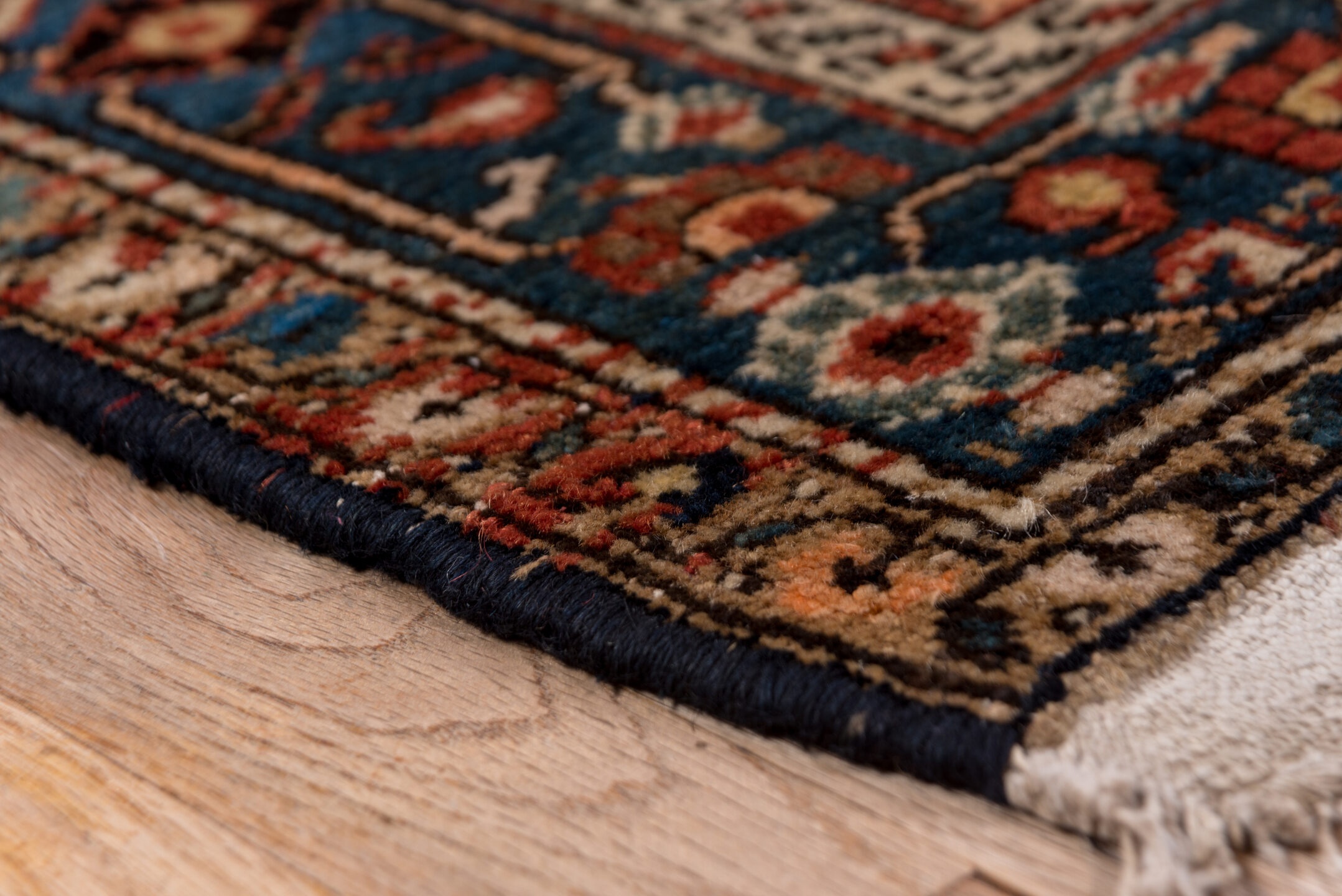 mahal Rug - # 126382