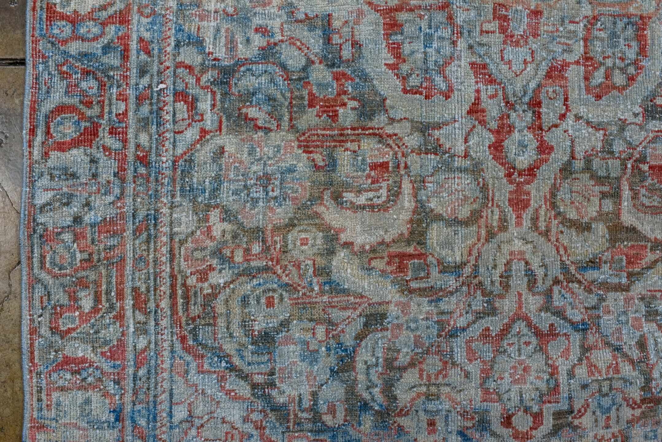 mahal Rug - # 126436